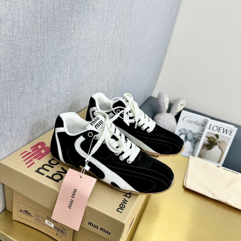 Miu Miu Casual Shoes